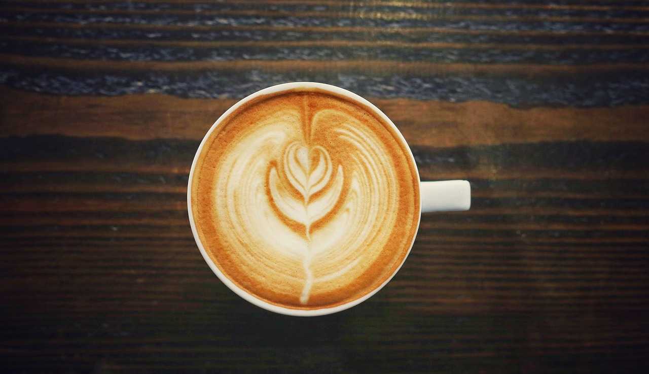 caffe latte jak zrobić