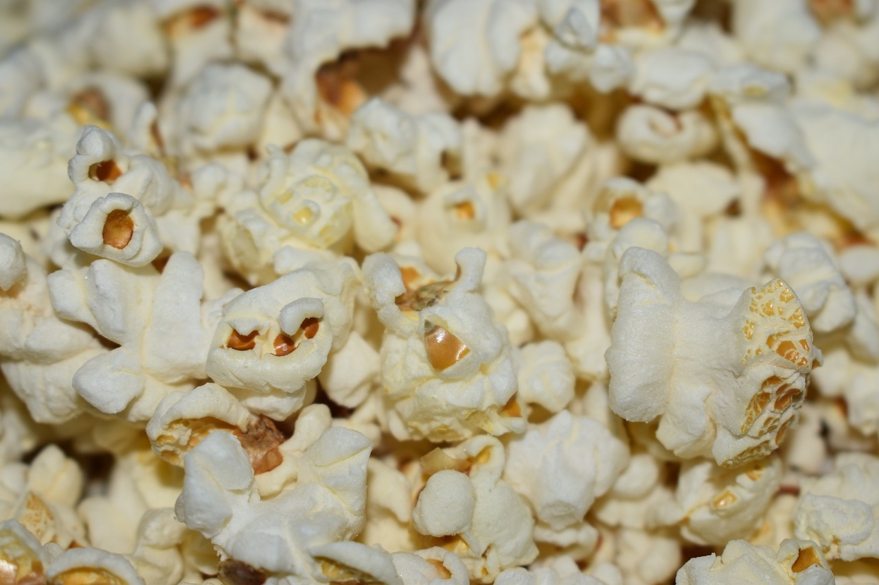 jak zrobić popcorn na maśle